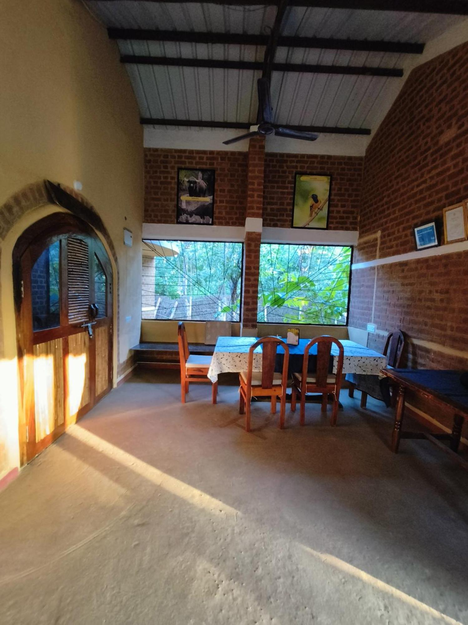 Surwahi Social Ecoestate Kanha Exterior photo