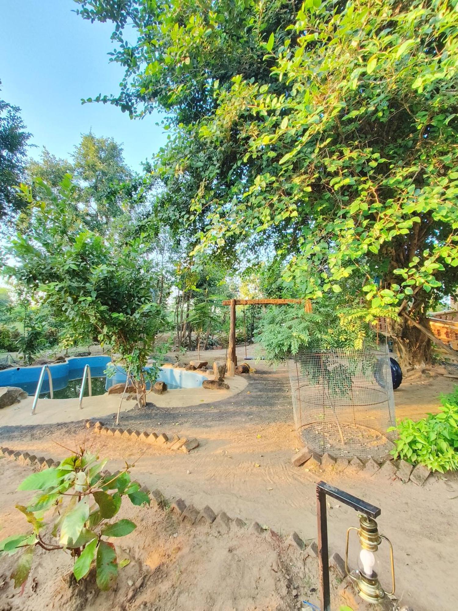 Surwahi Social Ecoestate Kanha Exterior photo